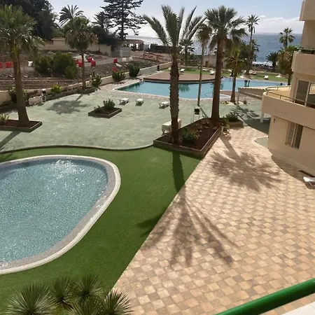 Lejlighed A Primera Linea De Mar *